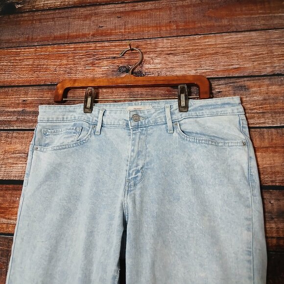 Levis Jeans 711 Skinny Size 33 Acid Wash Light Blue Denim Stretch Mid Rise - Picture 4 of 10